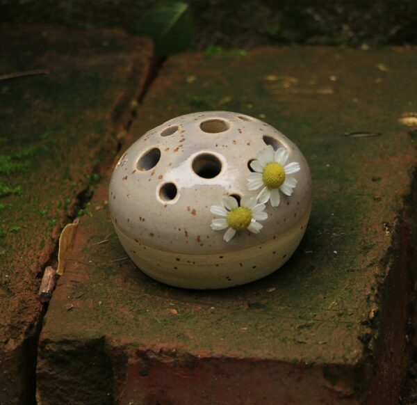 Blumenrettervase